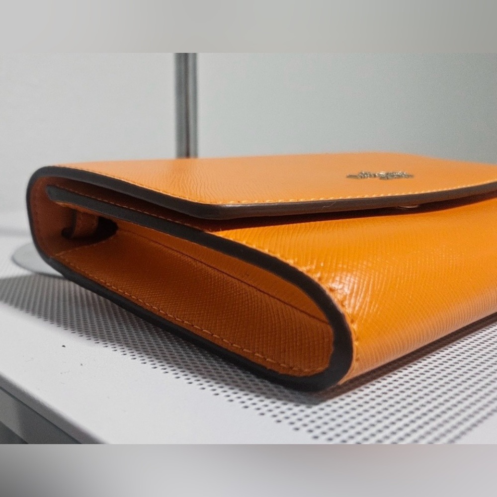 SOLD-Kate Spade Vibrant Orange Crossbody Bag - Picture 5 of 7